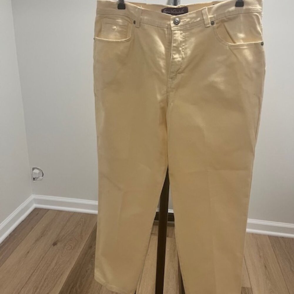 Canary Yellow jeans by Gloria Vanderbilt